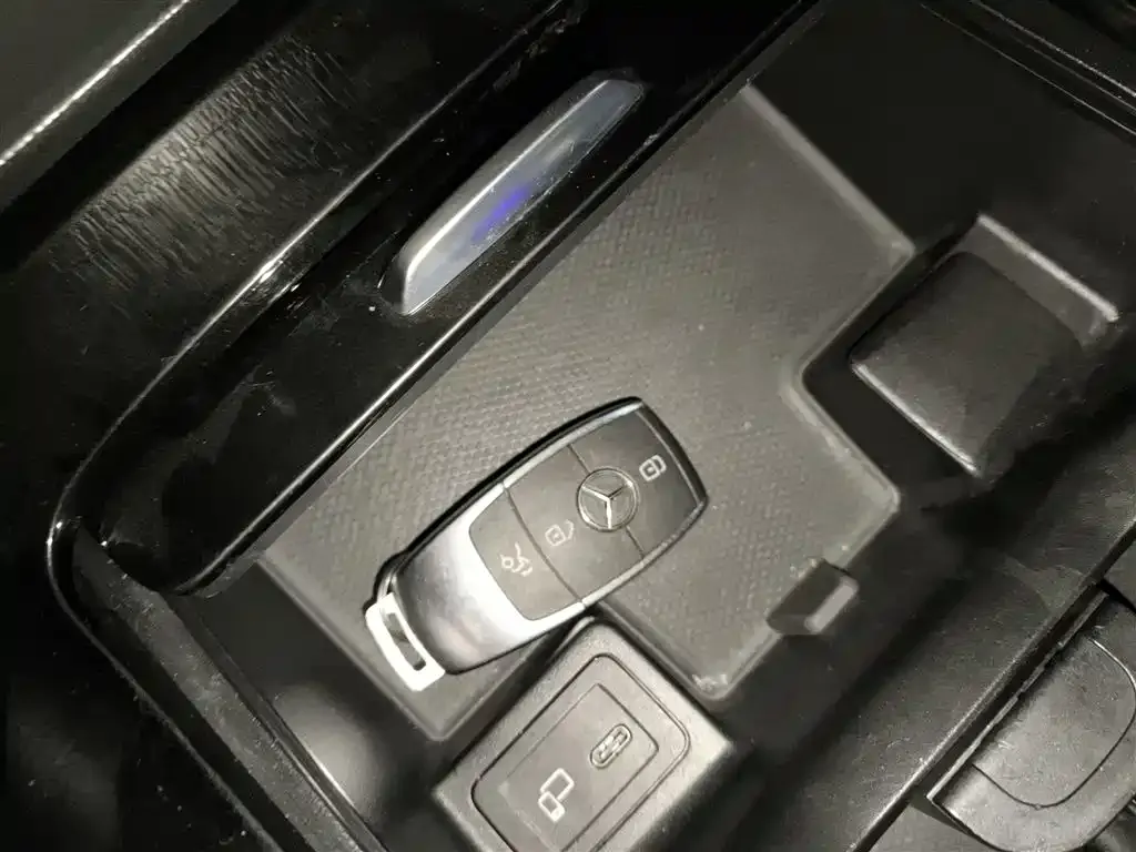 Mercedes-Benz GLB 2021 из CN, фото 9