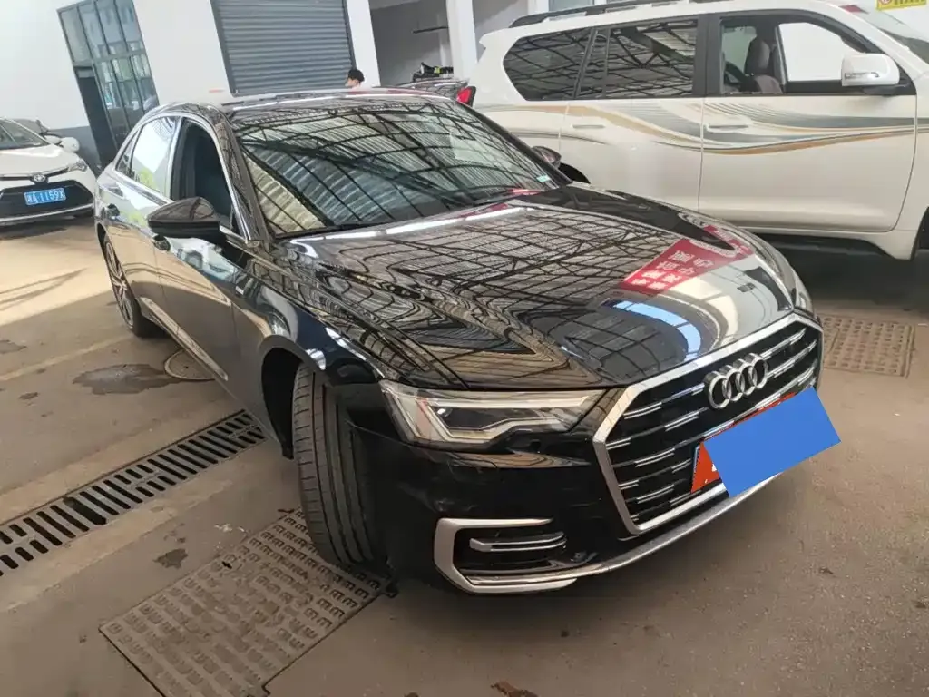 Audi A6L 2023 из CN, фото 9