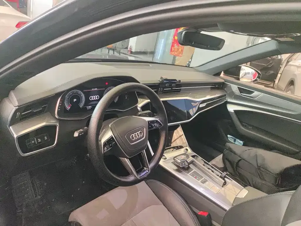 Audi A6L 2023 из CN, фото 3