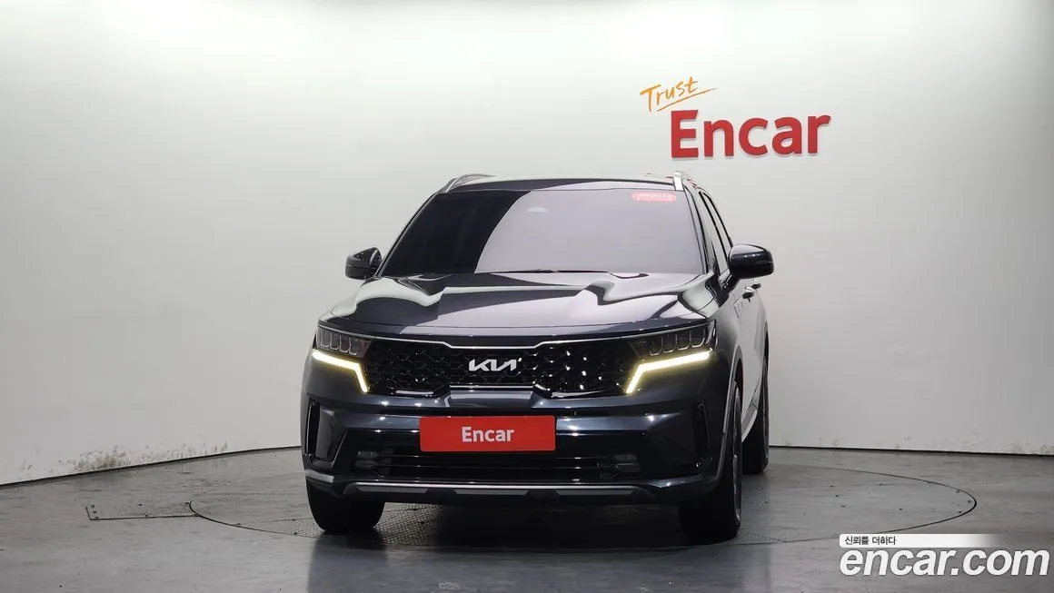 Kia Sorento — фото 8