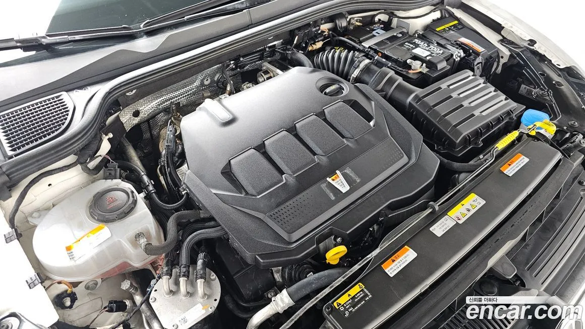 Volkswagen Golf 2022 из KR, фото 8