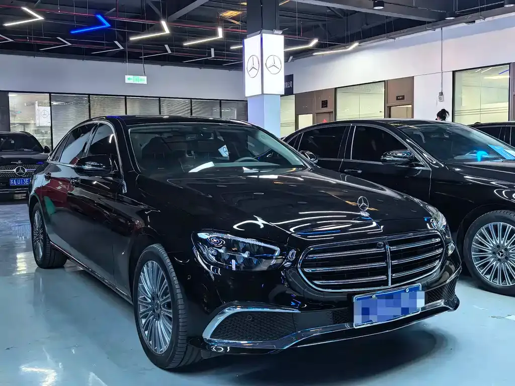Mercedes-Benz E-Class 2023 из CN, фото 6