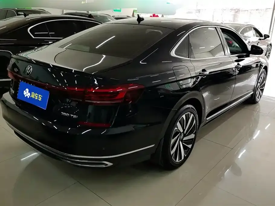 Volkswagen Passat 2024 из CN, фото 4