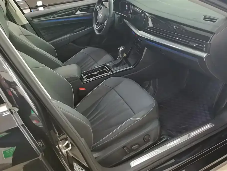 Volkswagen Passat 2024 из CN, фото 5