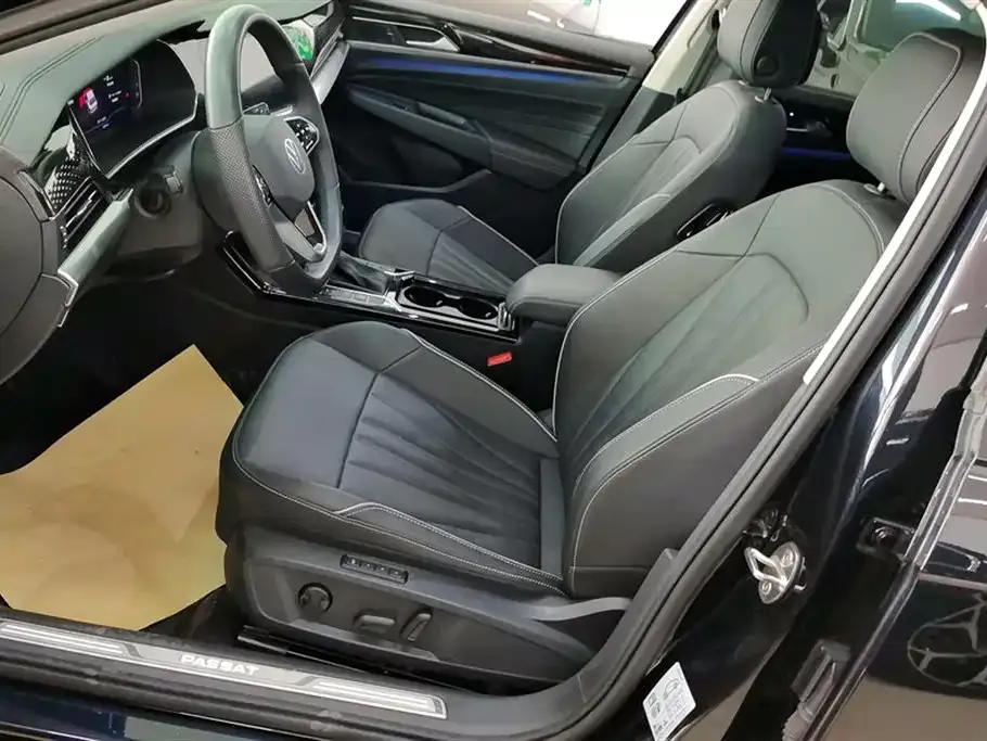 Volkswagen Passat 2024 из CN, фото 10