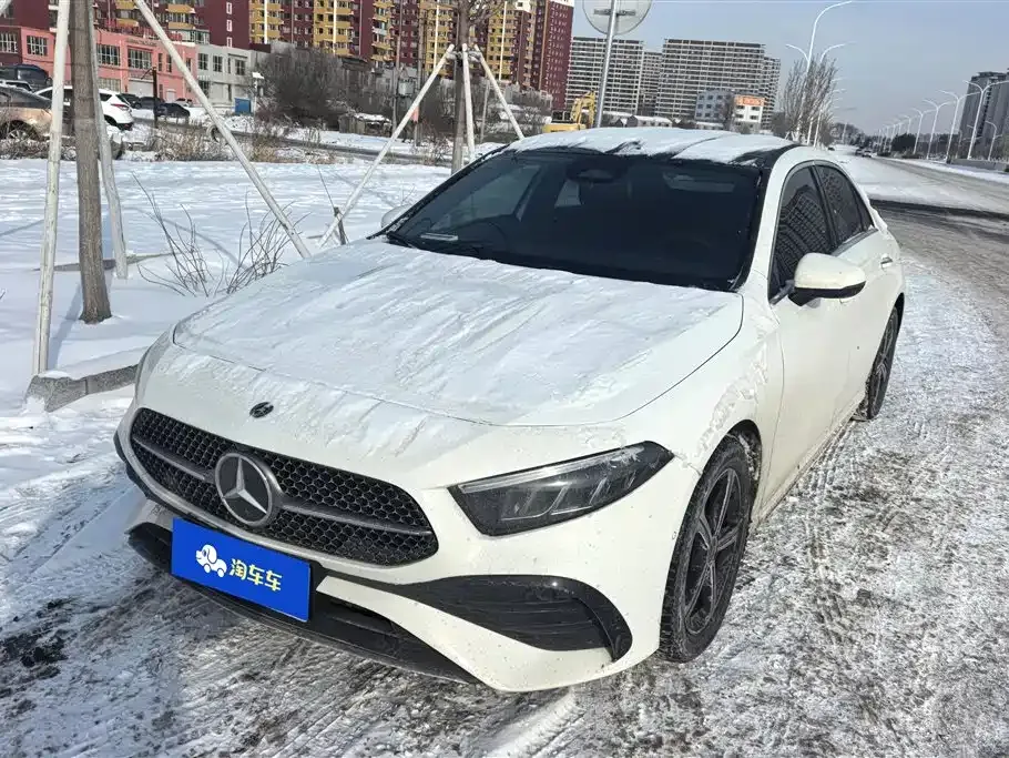 Mercedes-Benz A-Class 2024 из CN, фото 1