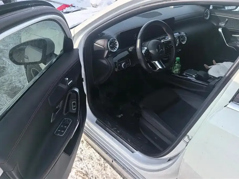 Mercedes-Benz A-Class 2024 из CN, фото 3