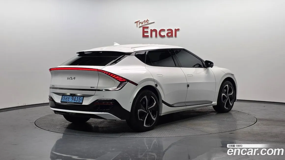 Kia EV6 2022 из KR, фото 2