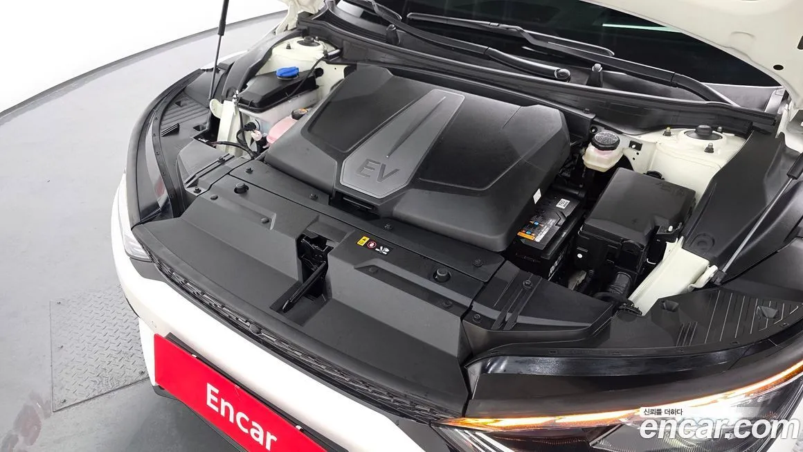 Kia EV6 2022 из KR, фото 8