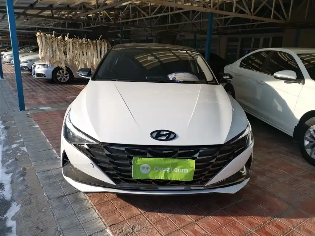 Hyundai Elantra 2023 из CN, фото 9
