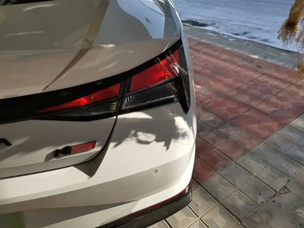 Hyundai Elantra 2023 из CN, фото 5