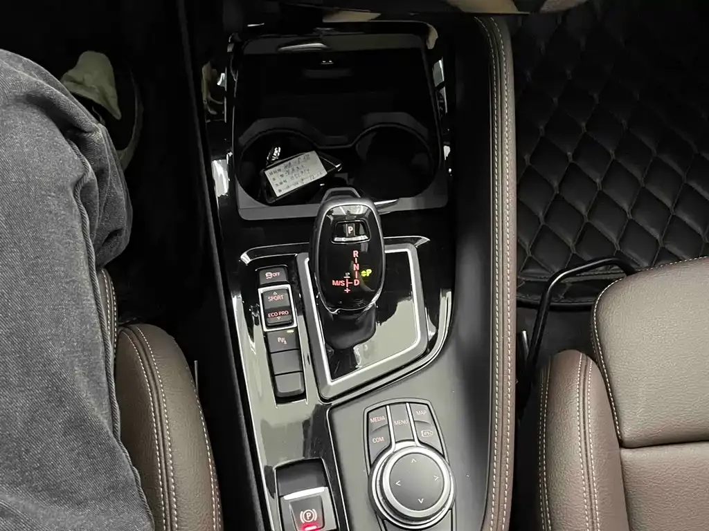 BMW X1 2021 из CN, фото 9