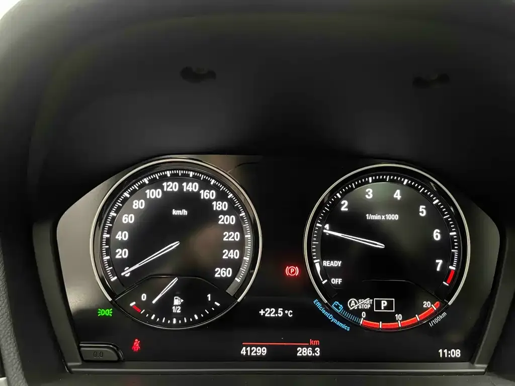 BMW X1 2021 из CN, фото 5