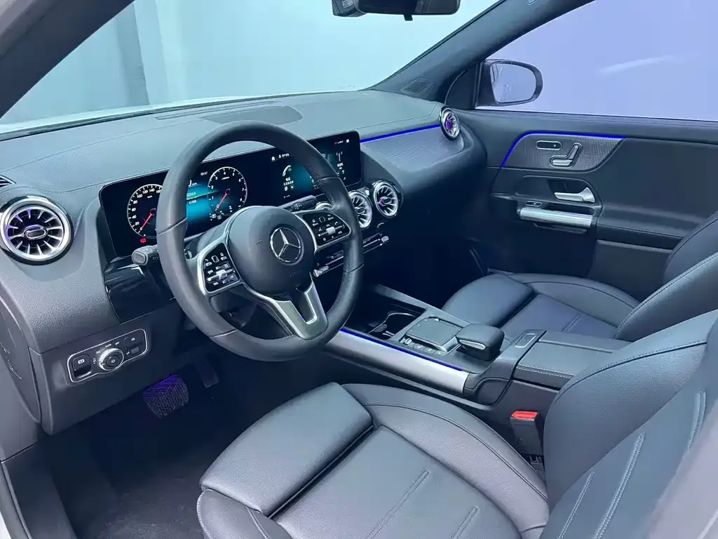 Mercedes-Benz GLA — фото 9