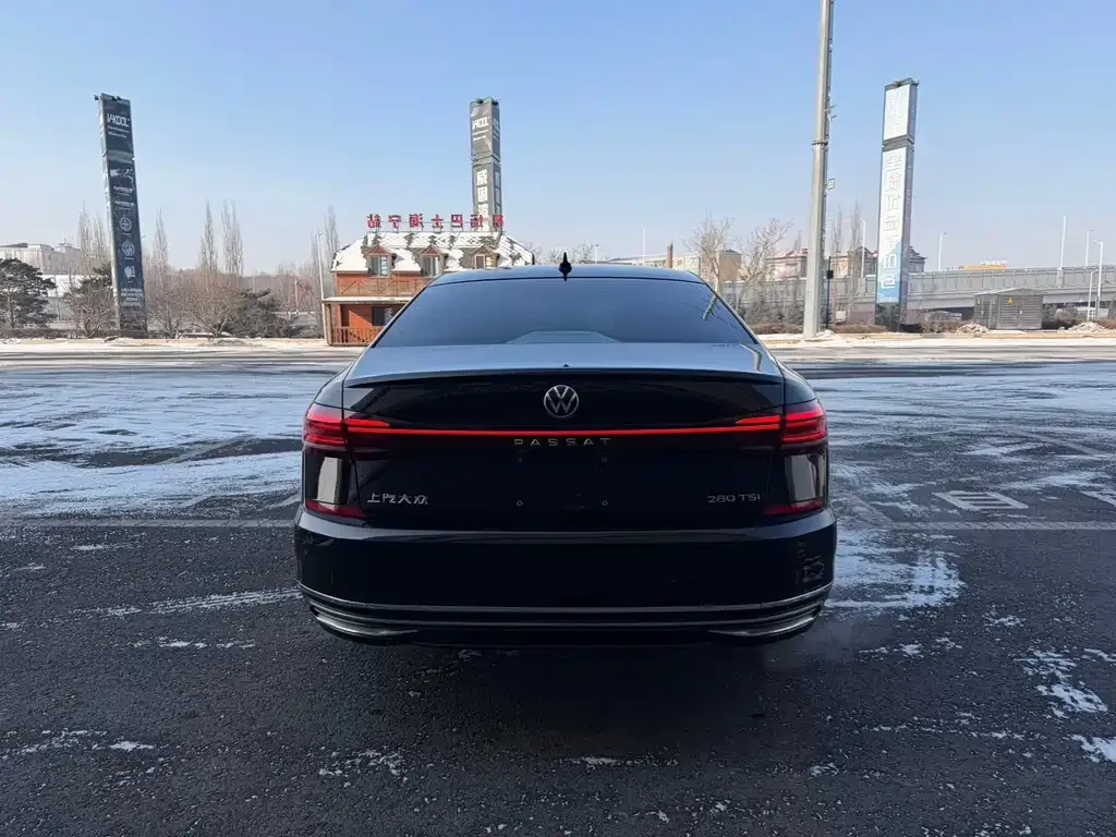 Volkswagen Passat 2022 из CN, фото 5