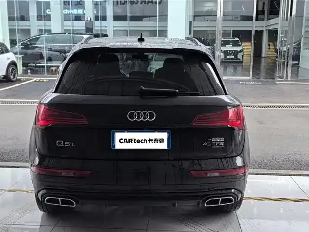 Audi Q5L 2025 из CN, фото 2