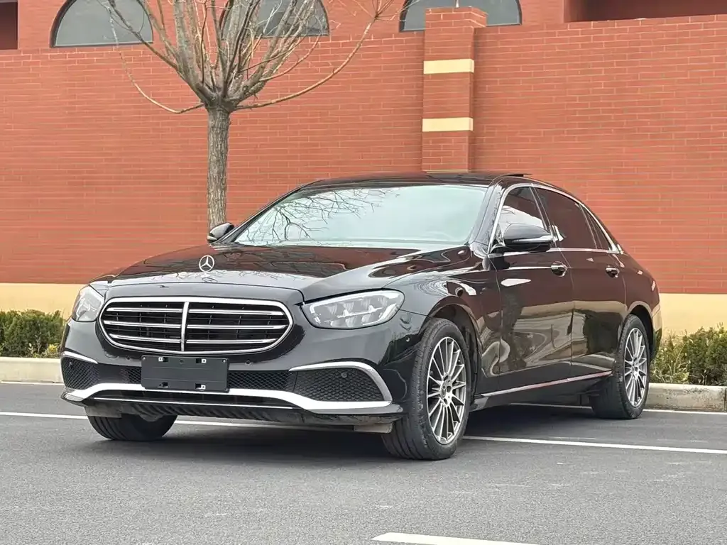 Mercedes-Benz E-Class 2022 из CN, фото 1