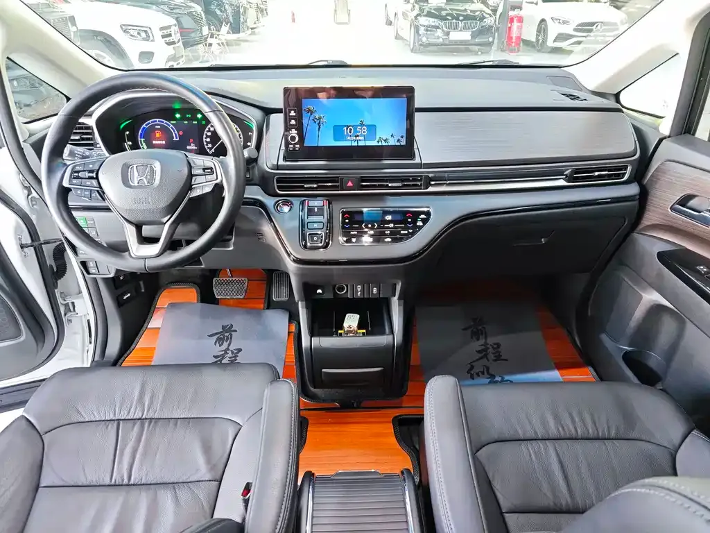 Honda Elysion 2023 из CN, фото 9