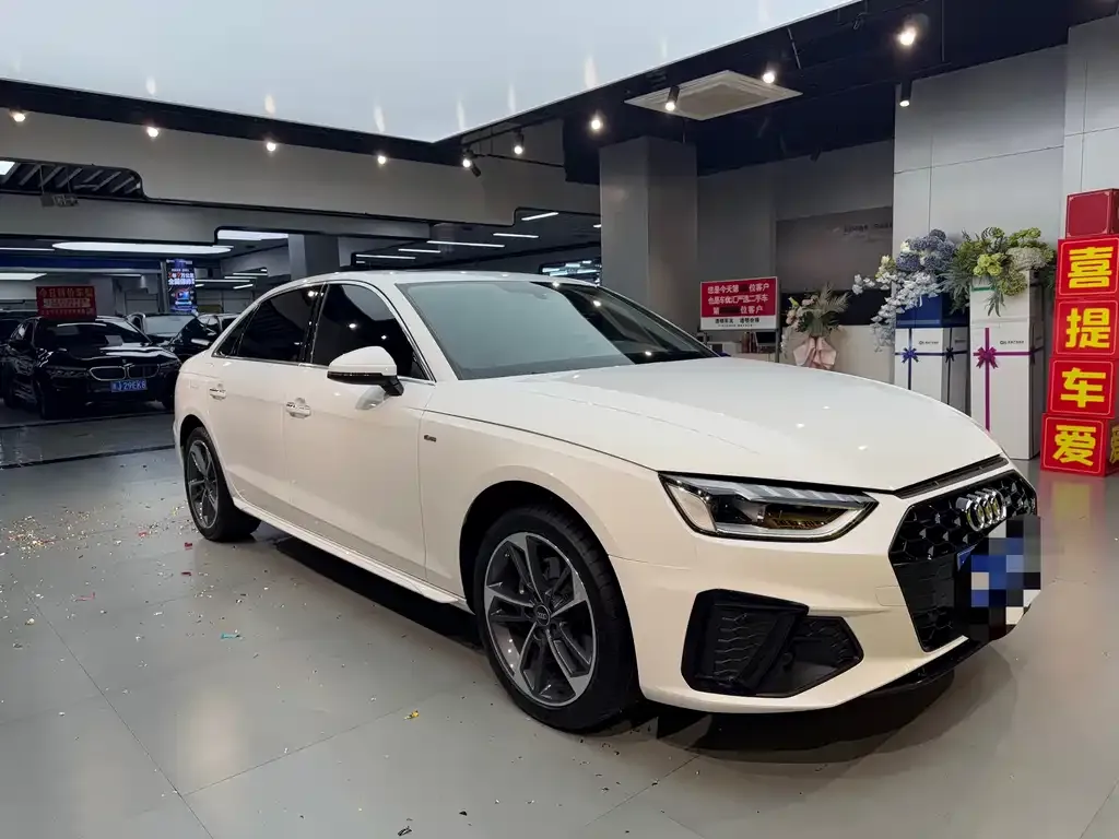 Audi A4L 2025 из CN, фото 7