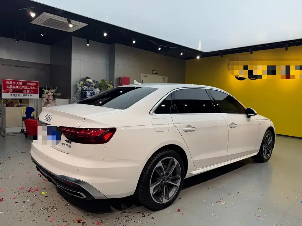 Audi A4L 2025 из CN, фото 5