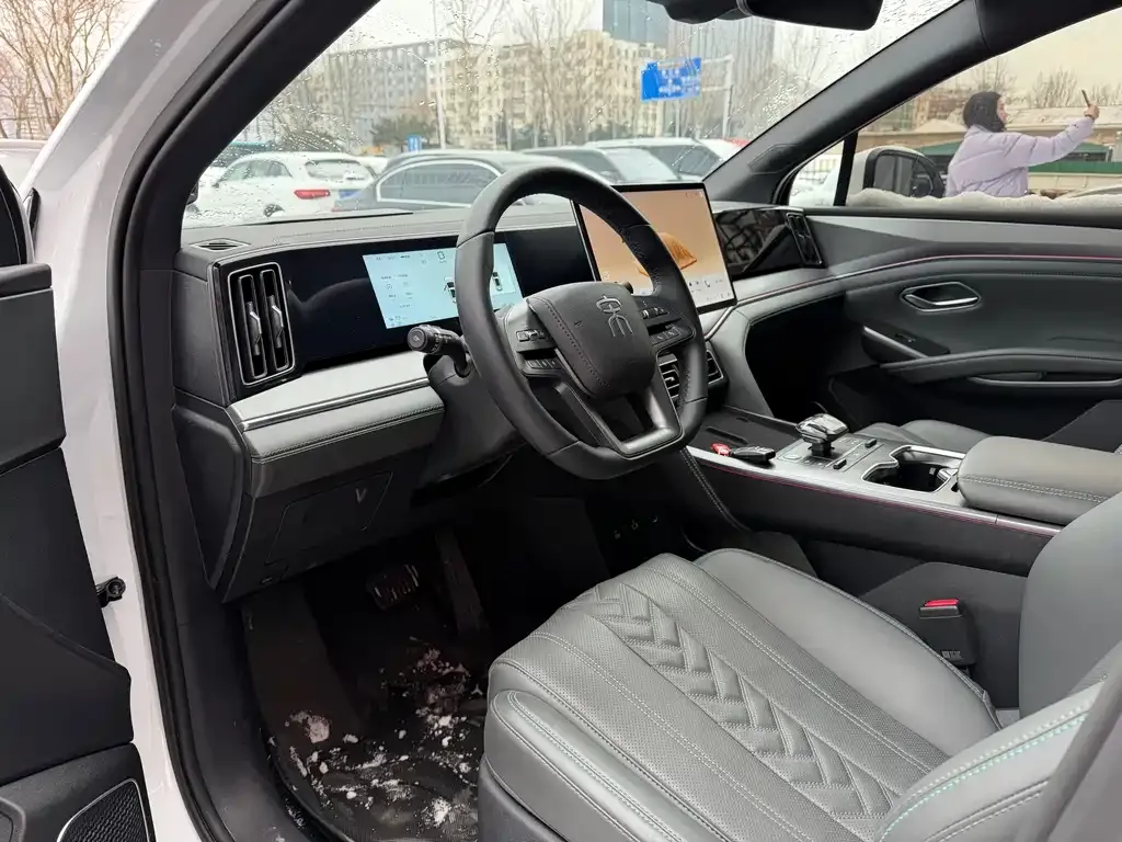BYD L DM-i 2025 из CN, фото 5