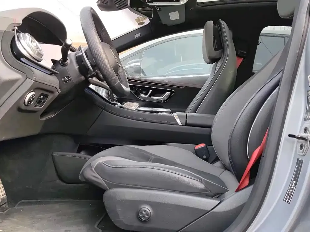 Mercedes-Benz EQE AMG 2024 из CN, фото 6