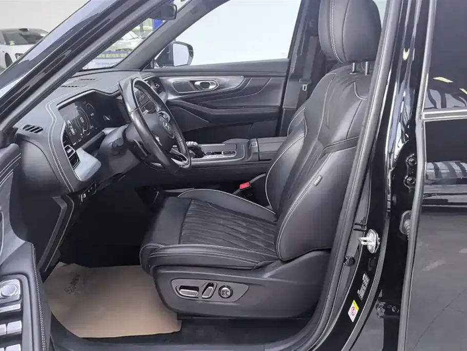 GAC Motor Trumpchi GS8 — фото 10