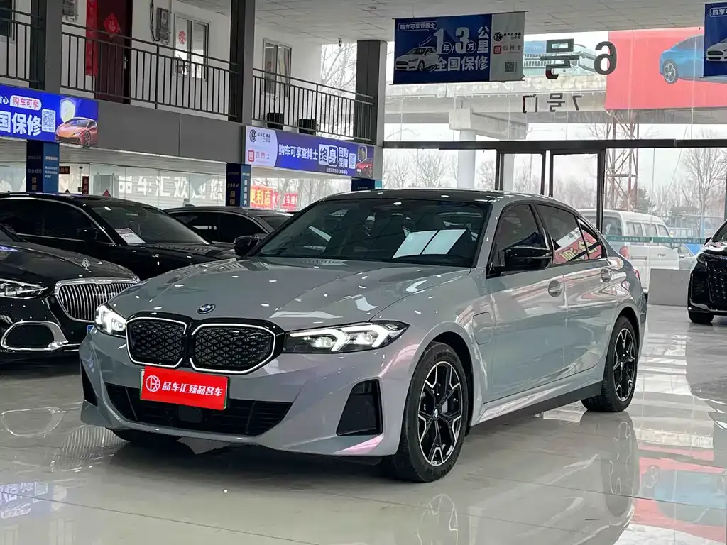 BMW i3 2025 из CN, фото 1