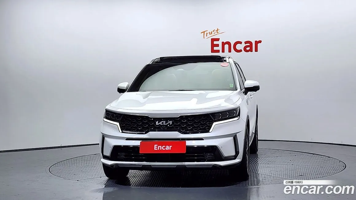 Kia Sorento — фото 7