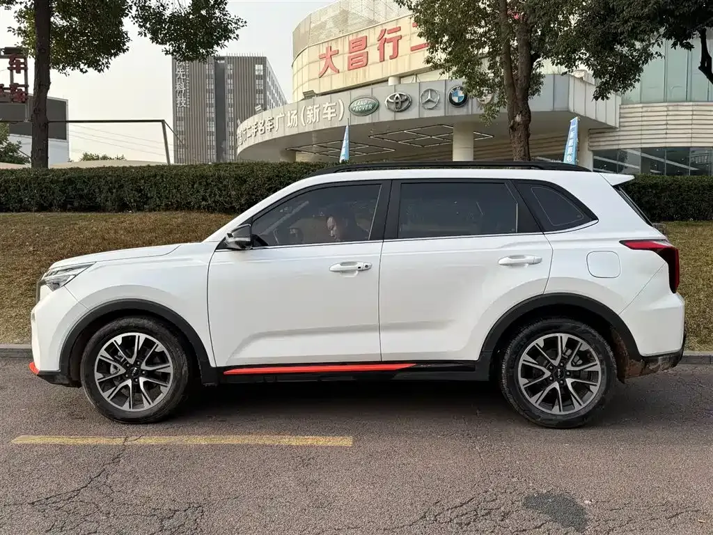 Kia Sportage 2021 из CN, фото 8