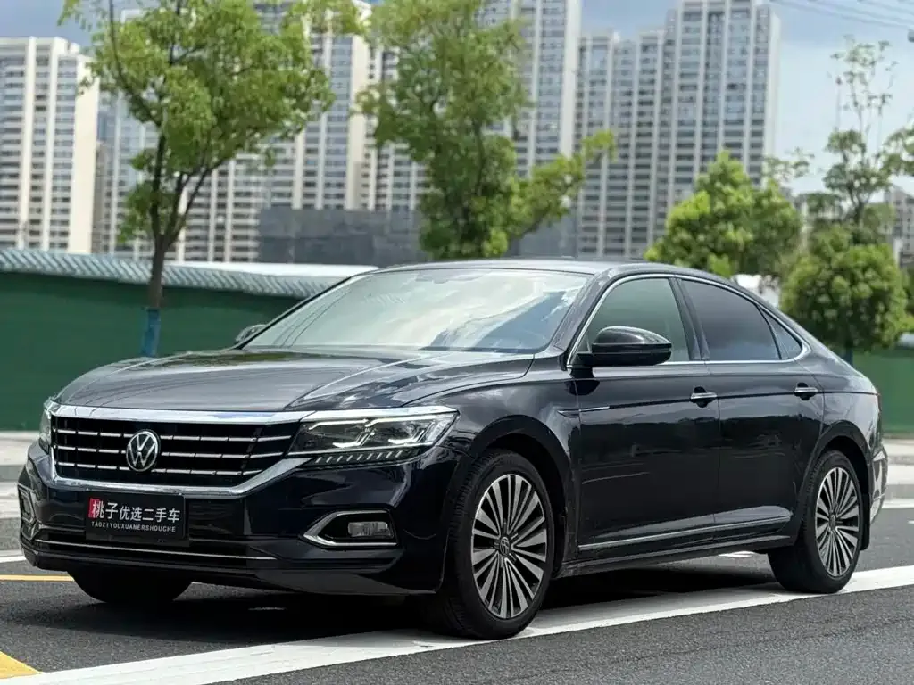 Volkswagen Passat 2021 из CN, фото 1