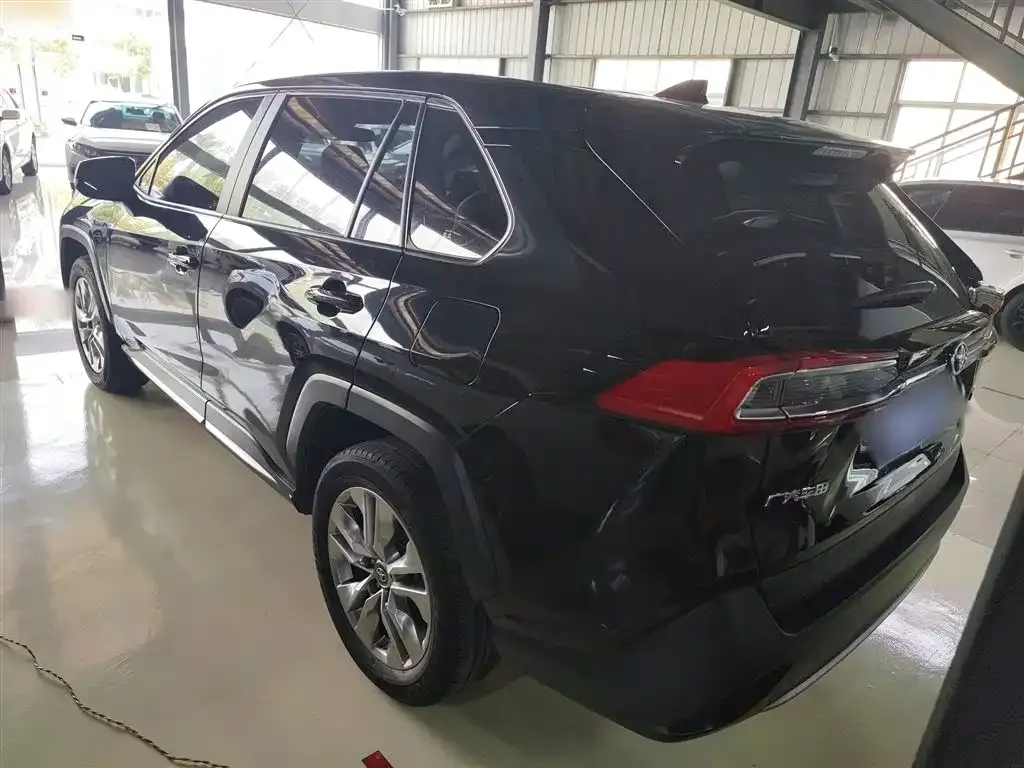 Toyota Wildlander 2022 из CN, фото 2