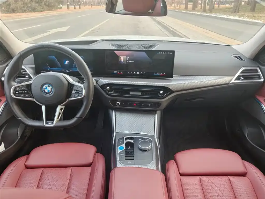 BMW i3 2024 из CN, фото 10