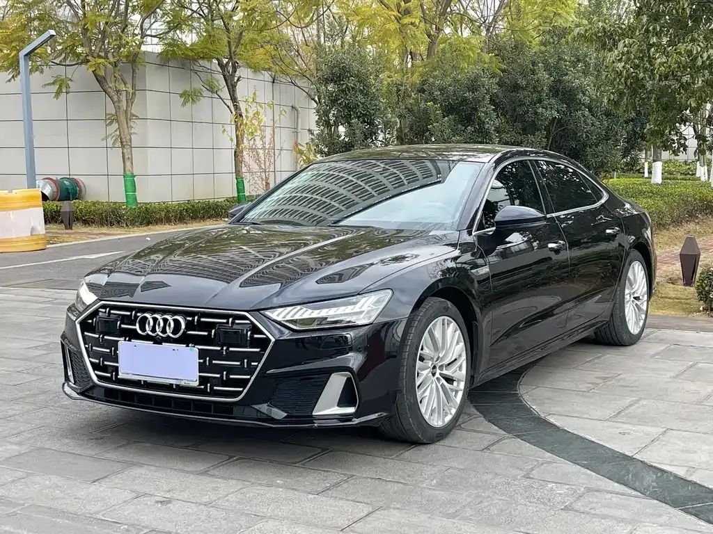 Audi A7L 2024 из CN, фото 1