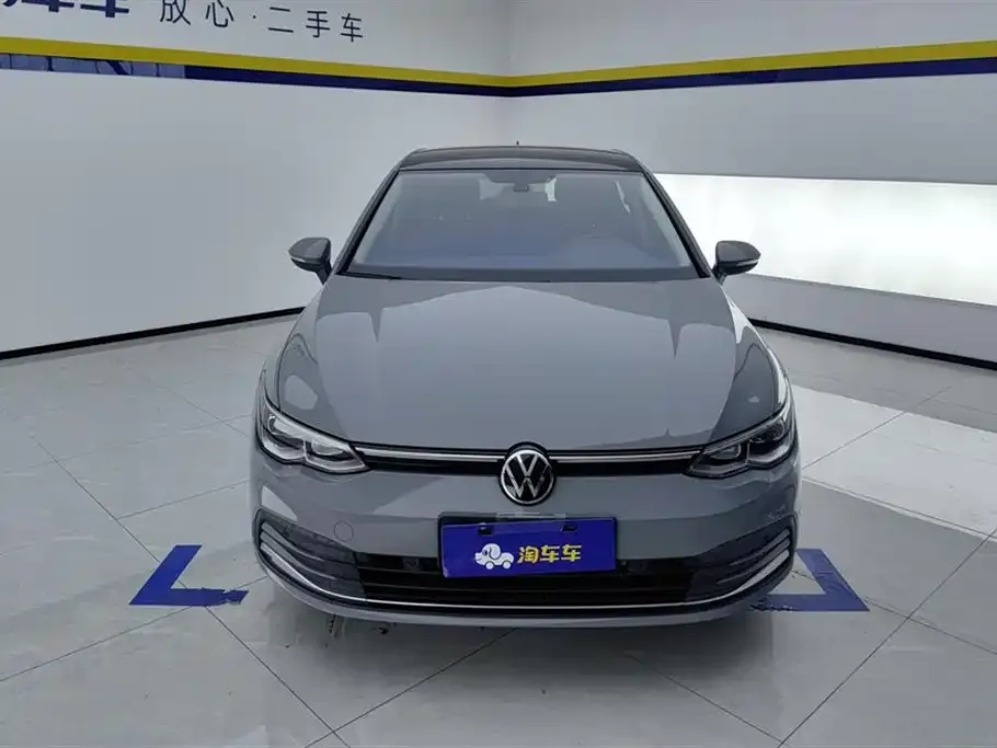 Volkswagen Golf 2021 из CN, фото 2
