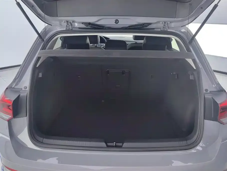 Volkswagen Golf 2021 из CN, фото 8