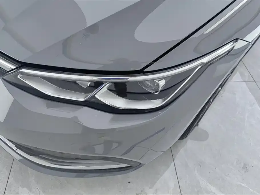 Volkswagen Golf 2021 из CN, фото 4