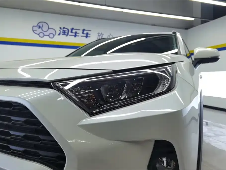 Toyota RAV4 2021 из CN, фото 6