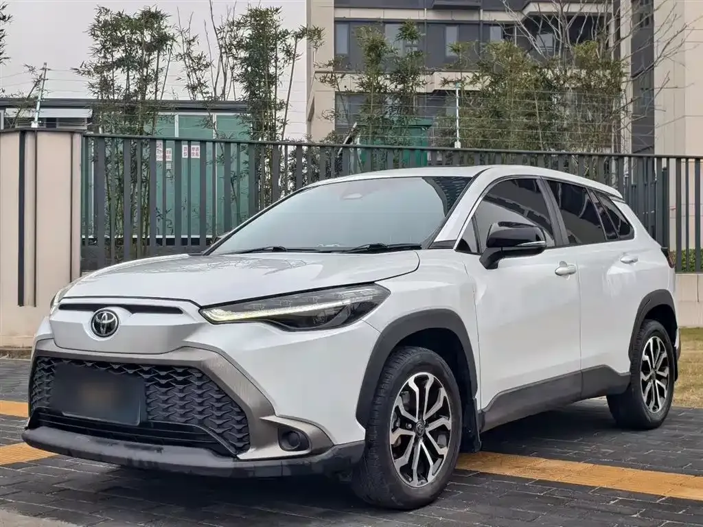 Toyota Frontlander 2024 из CN, фото 10