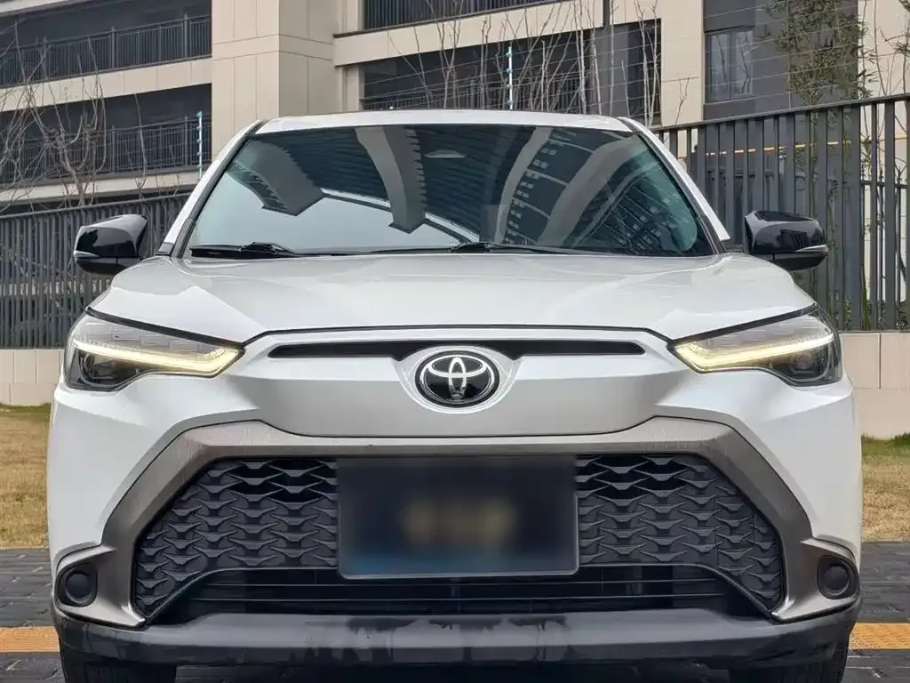 Toyota Frontlander 2024 из CN, фото 3