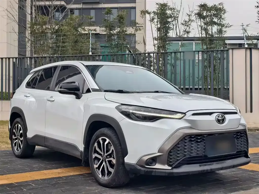 Toyota Frontlander 2024 из CN, фото 4