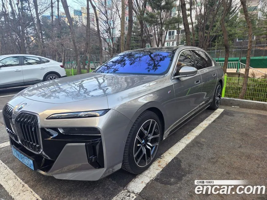 BMW i7 2024 из KR, фото 5