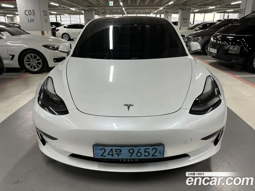 Tesla Model 3 2021 из KR, фото 2