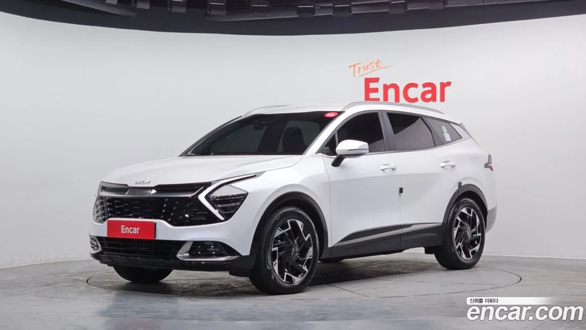 Kia Sportage — фото 1