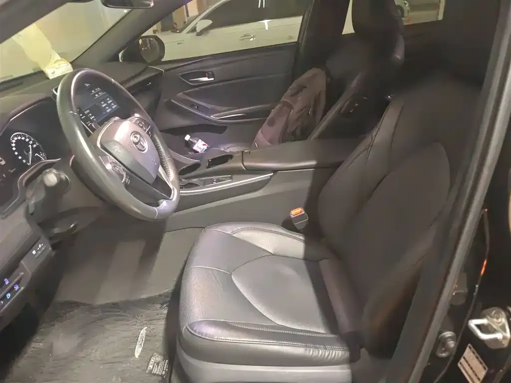 Toyota Avalon 2022 из CN, фото 9