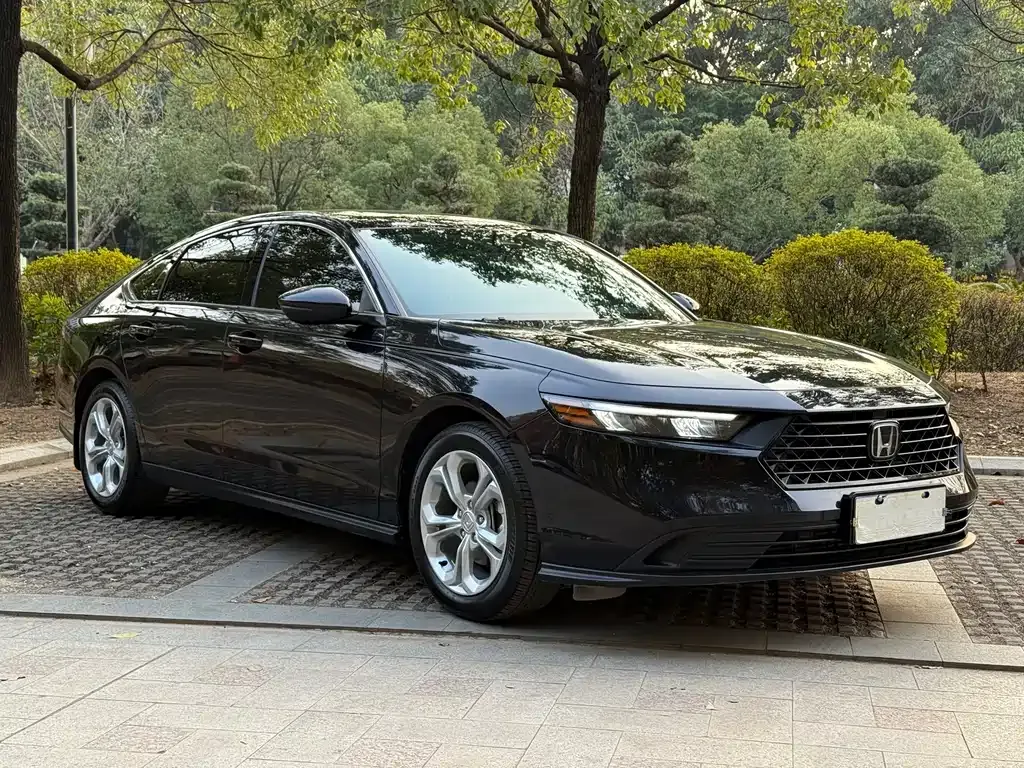 Honda Accord — фото 5