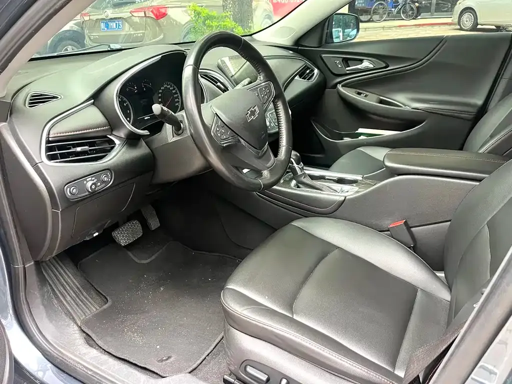 Chevrolet Malibu XL 2021 из CN, фото 2
