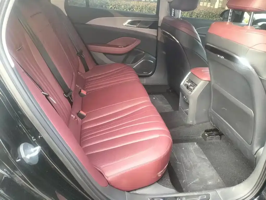Hongqi H5 2024 из CN, фото 3