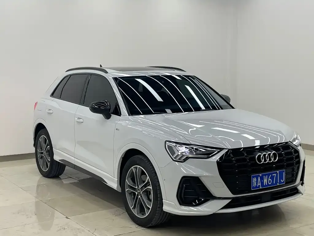 Audi Q3 2023 из CN, фото 7