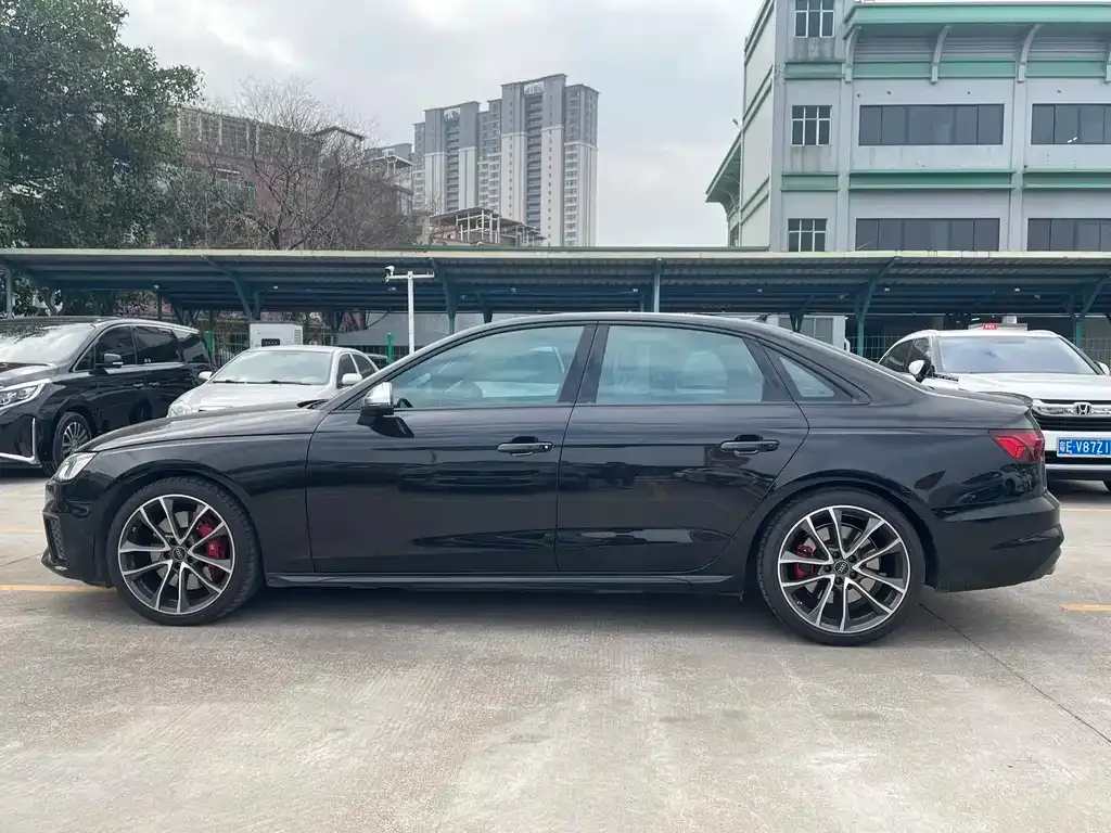 Audi S4 2025 из CN, фото 6